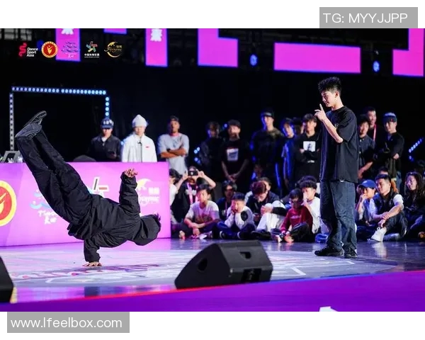 赛后复盘:北京街舞队与重庆街舞队的精彩对决与经验总结